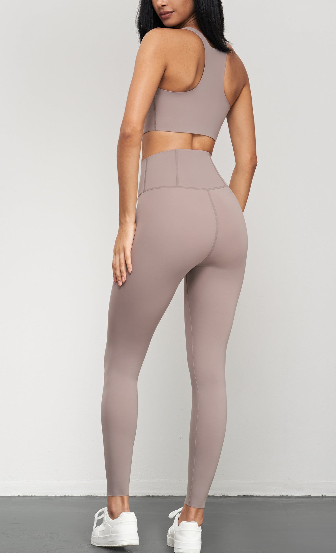 2023.08 Lycra new nude back waist pocket sports tights seamless anti-rolling fitness pants high waist peach hip yoga pants